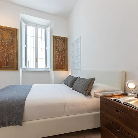 Amazing Historical - Jewish Ghetto Apartment *